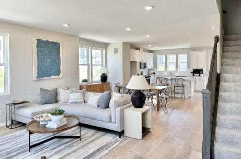 838 Woodlawn Avenue Saint Paul MN 55116