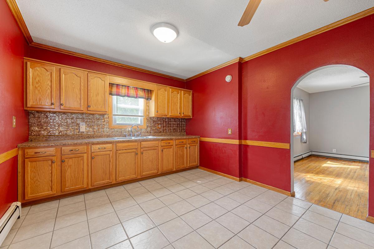 1020 Saint Jacob Avenue Albert Lea MN 56007