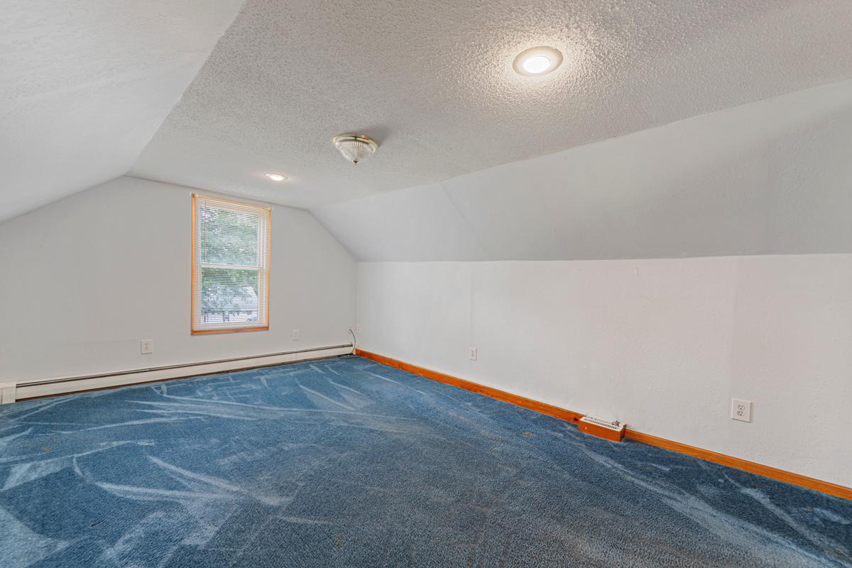 1020 Saint Jacob Avenue Albert Lea MN 56007