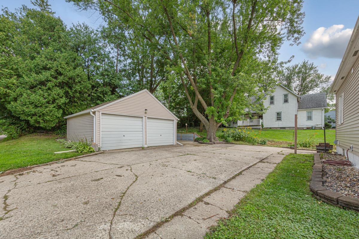 1020 Saint Jacob Avenue Albert Lea MN 56007