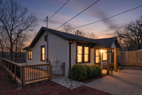 357 1st Avenue S South Saint Paul MN 55075