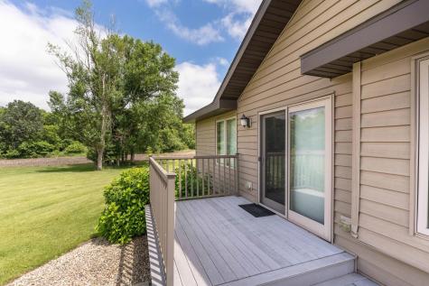6432 Botzet Road NE Nelson MN 56355