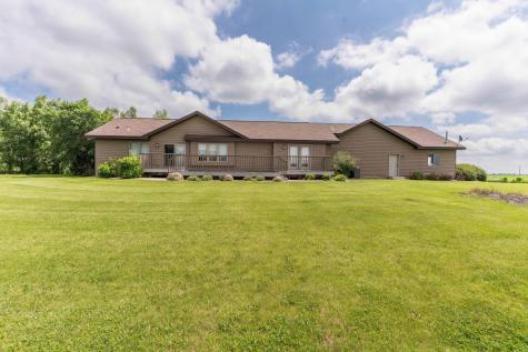 6432 Botzet Road NE Nelson MN 56355