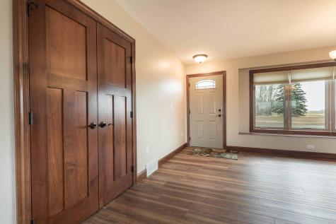 6432 Botzet Road NE Nelson MN 56355