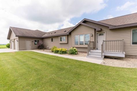 6432 Botzet Road NE Nelson MN 56355