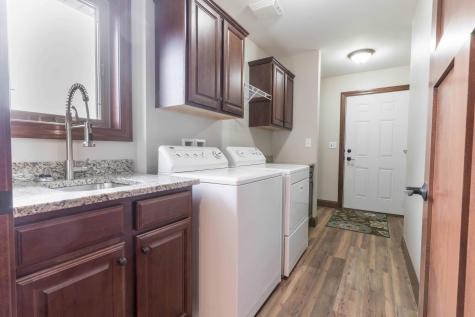 6432 Botzet Road NE Nelson MN 56355