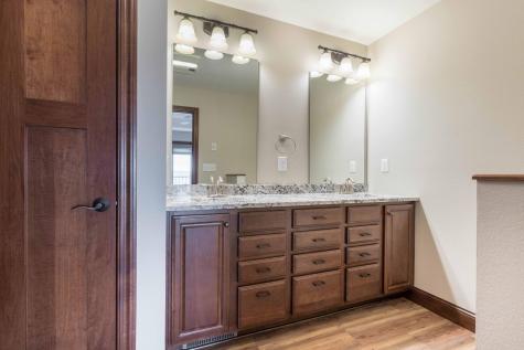 6432 Botzet Road NE Nelson MN 56355