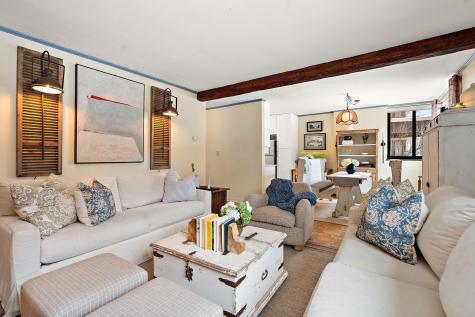 1912 Dupont Avenue S Minneapolis MN 55403