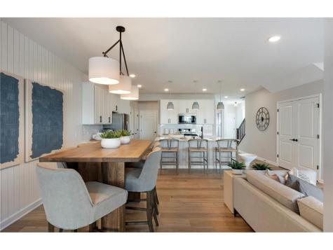 14951 Avondale View Rosemount MN 55068