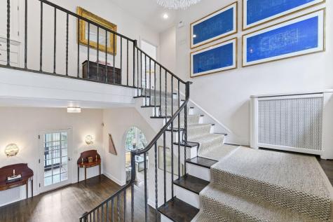 2308 W Lake Of The Isles Parkway Minneapolis MN 55405