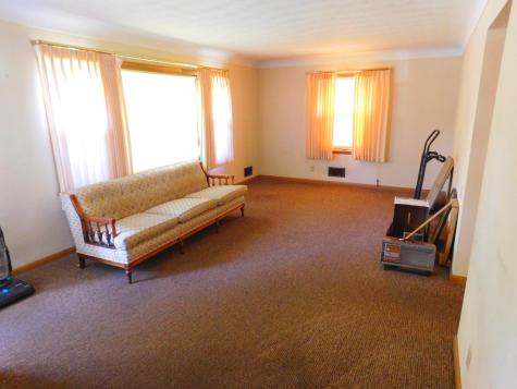 1087 Magnolia Avenue E Saint Paul MN 55106
