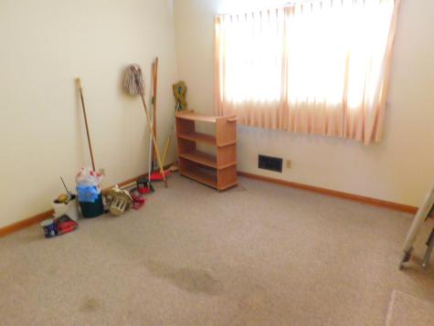 1087 Magnolia Avenue E Saint Paul MN 55106
