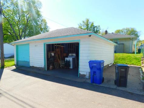 1087 Magnolia Avenue E Saint Paul MN 55106
