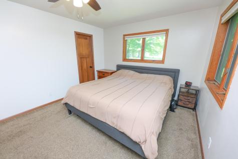 6042 Maple Lane NE Alexandria MN 56308