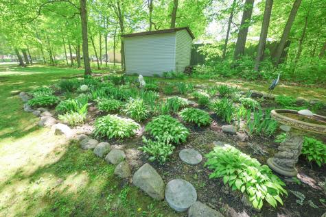 6042 Maple Lane NE Alexandria MN 56308