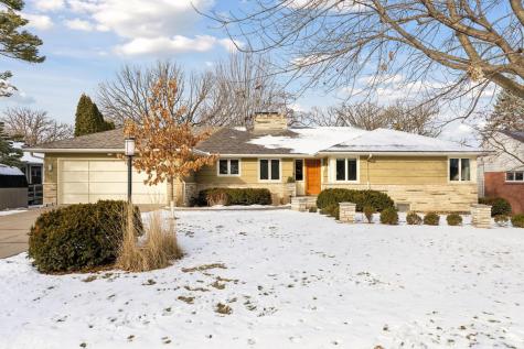 4404 Philbrook Lane Edina MN 55424