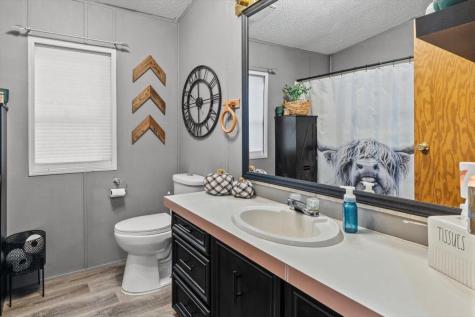 17995 83rd Street SE Wahpeton ND 58075