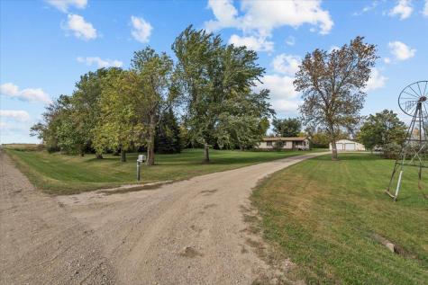 17995 83rd Street SE Wahpeton ND 58075