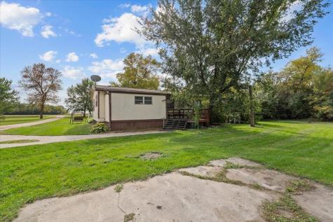 17995 83rd Street SE Wahpeton ND 58075