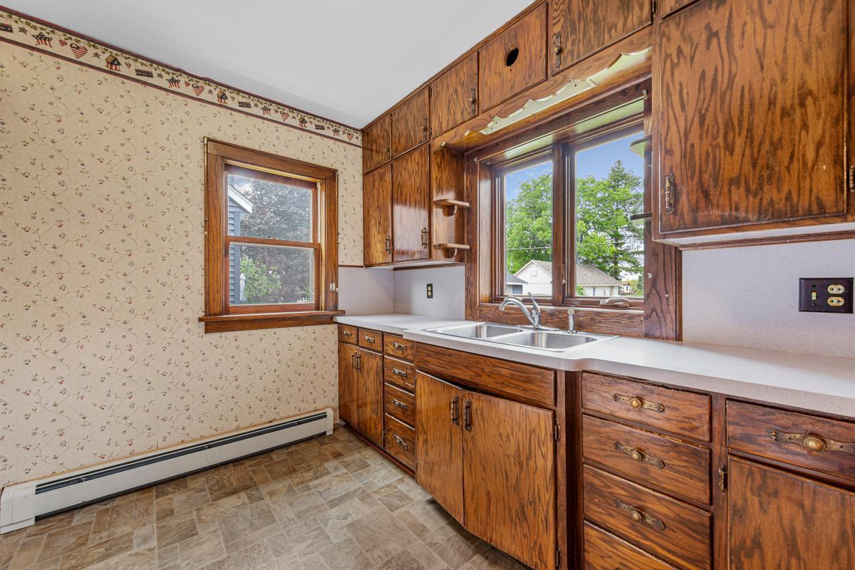 209 E Main Street Arlington MN 55307