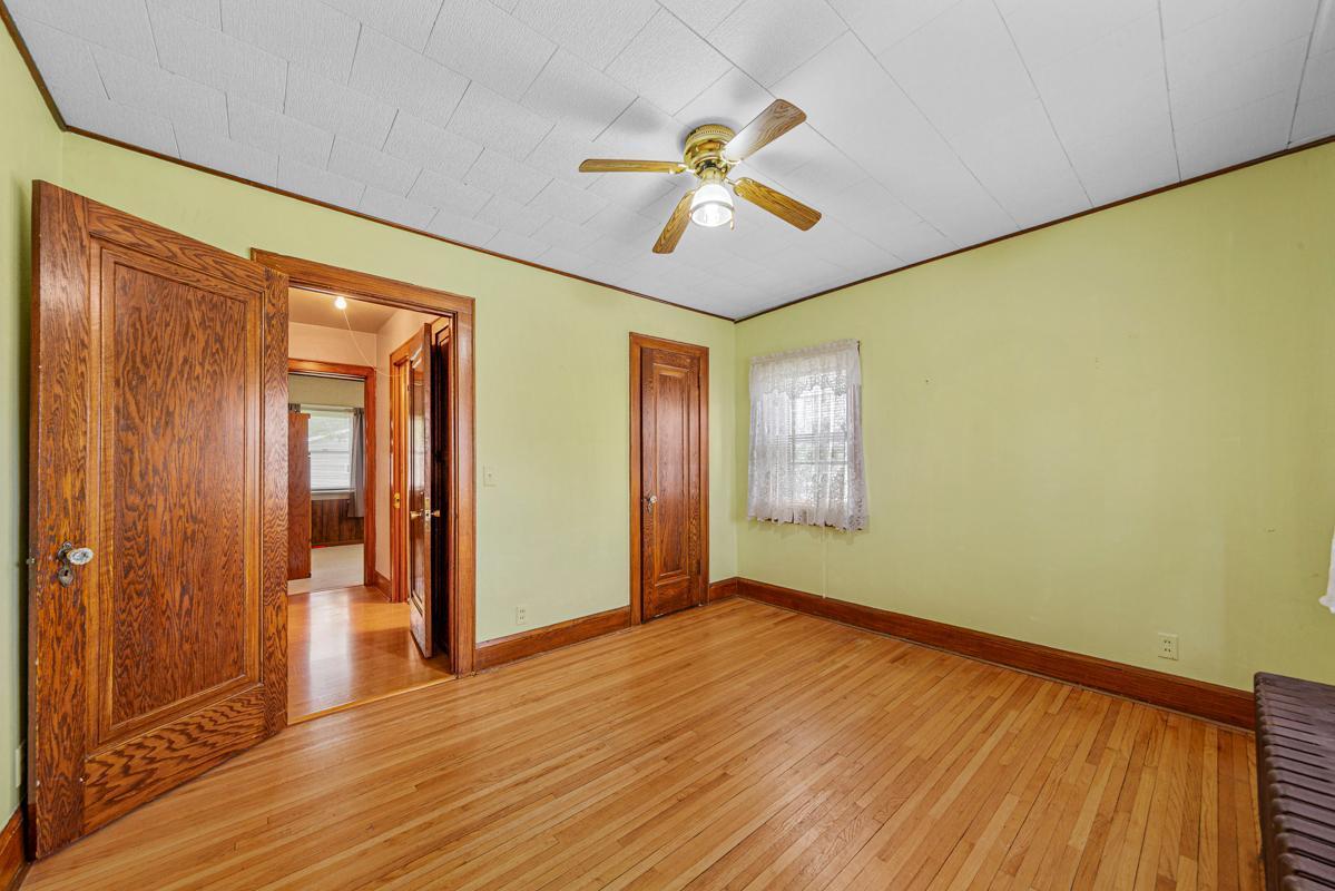 209 E Main Street Arlington MN 55307