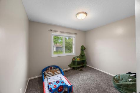 3274 12th Avenue Anoka MN 55303