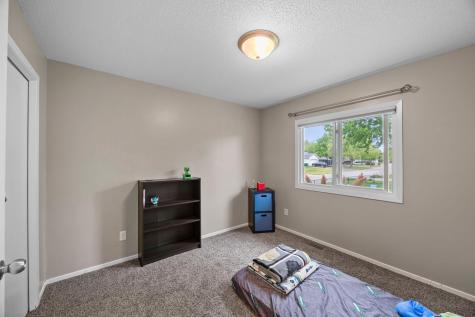 3274 12th Avenue Anoka MN 55303