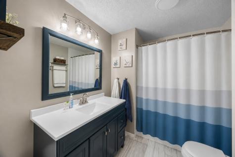 3274 12th Avenue Anoka MN 55303