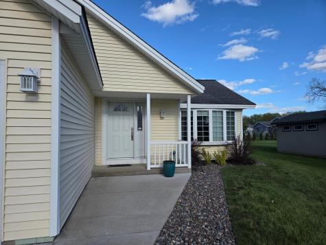 3274 12th Avenue Anoka MN 55303