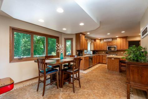 180 Joray Drive Mankato MN 56001