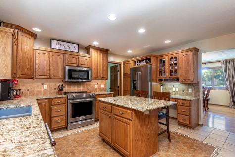 180 Joray Drive Mankato MN 56001