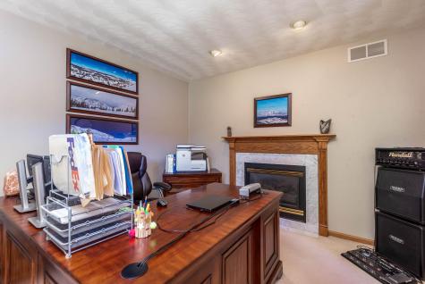 180 Joray Drive Mankato MN 56001