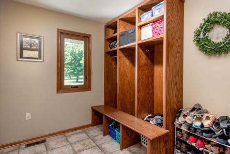 180 Joray Drive Mankato MN 56001