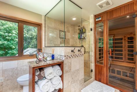 180 Joray Drive Mankato MN 56001