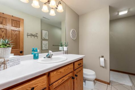 180 Joray Drive Mankato MN 56001