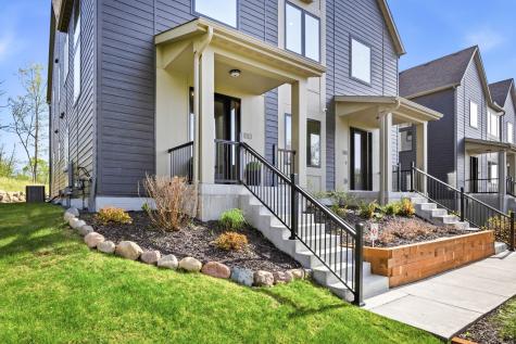 4725 Linden Cove Lane Savage MN 55378