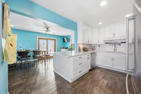 101 7th Avenue E West Fargo ND 58078