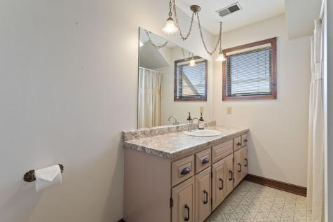 1128 Benton Street Anoka MN 55303