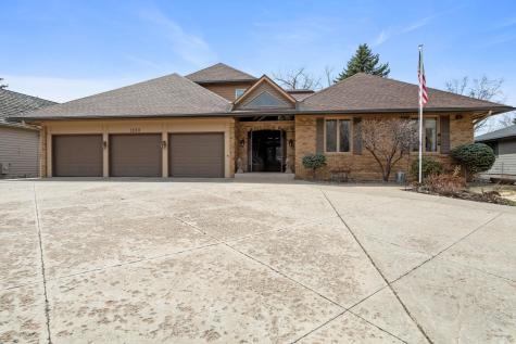 1128 Benton Street Anoka MN 55303