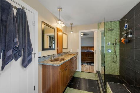 4042 Vincent Ave N Minneapolis MN 55412