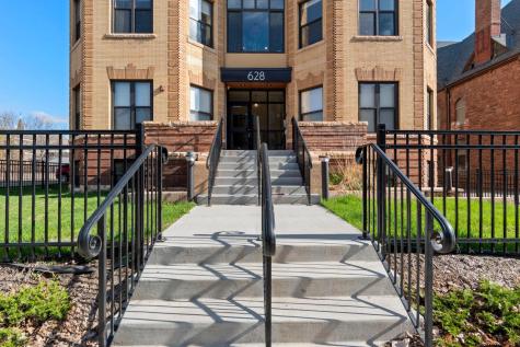 628 E Franklin Avenue Minneapolis MN 55404