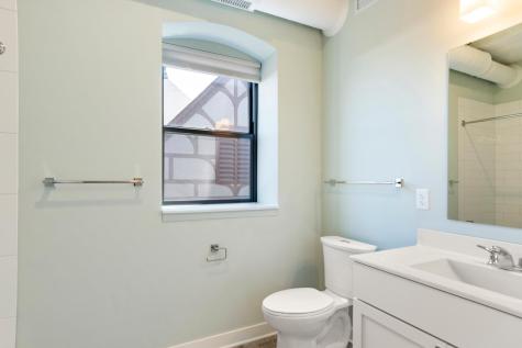 628 E Franklin Avenue Minneapolis MN 55404