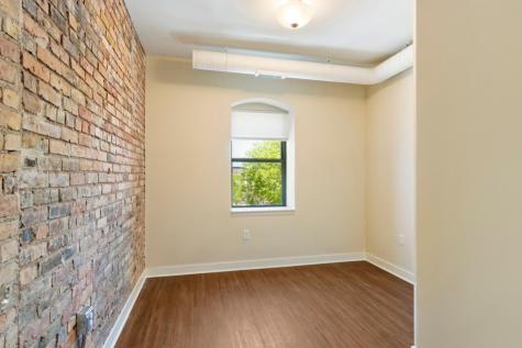 628 E Franklin Avenue Minneapolis MN 55404
