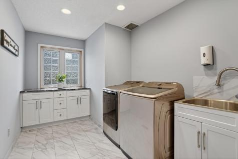 9325 Austrian Pine Avenue N Brooklyn Park MN 55443