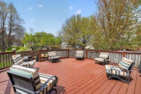 9325 Austrian Pine Avenue N Brooklyn Park MN 55443