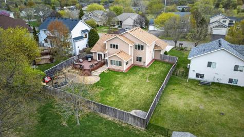 9325 Austrian Pine Avenue N Brooklyn Park MN 55443