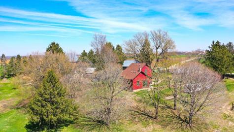 63095 220th Avenue Kellogg MN 55945