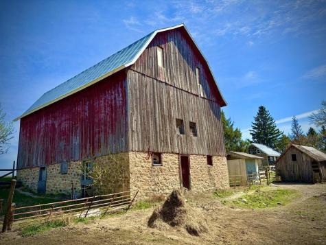 63095 220th Avenue Kellogg MN 55945