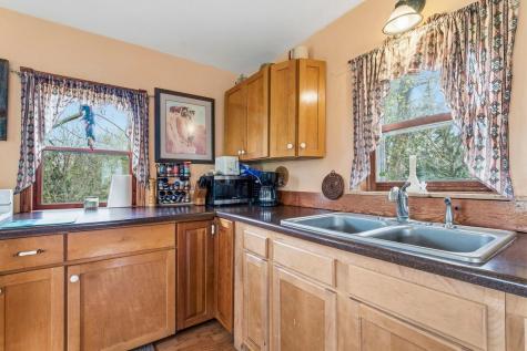 63095 220th Avenue Kellogg MN 55945
