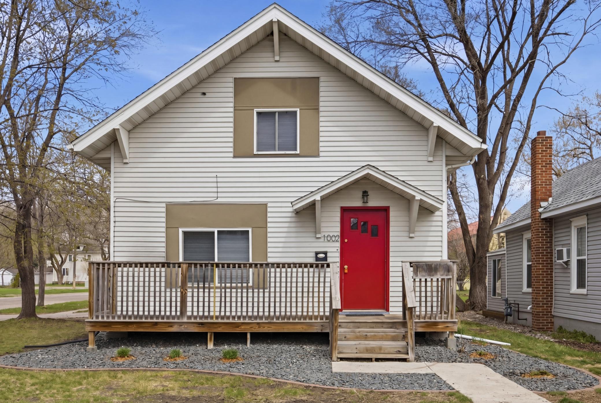 1002 4th Avenue S Moorhead MN 56560
